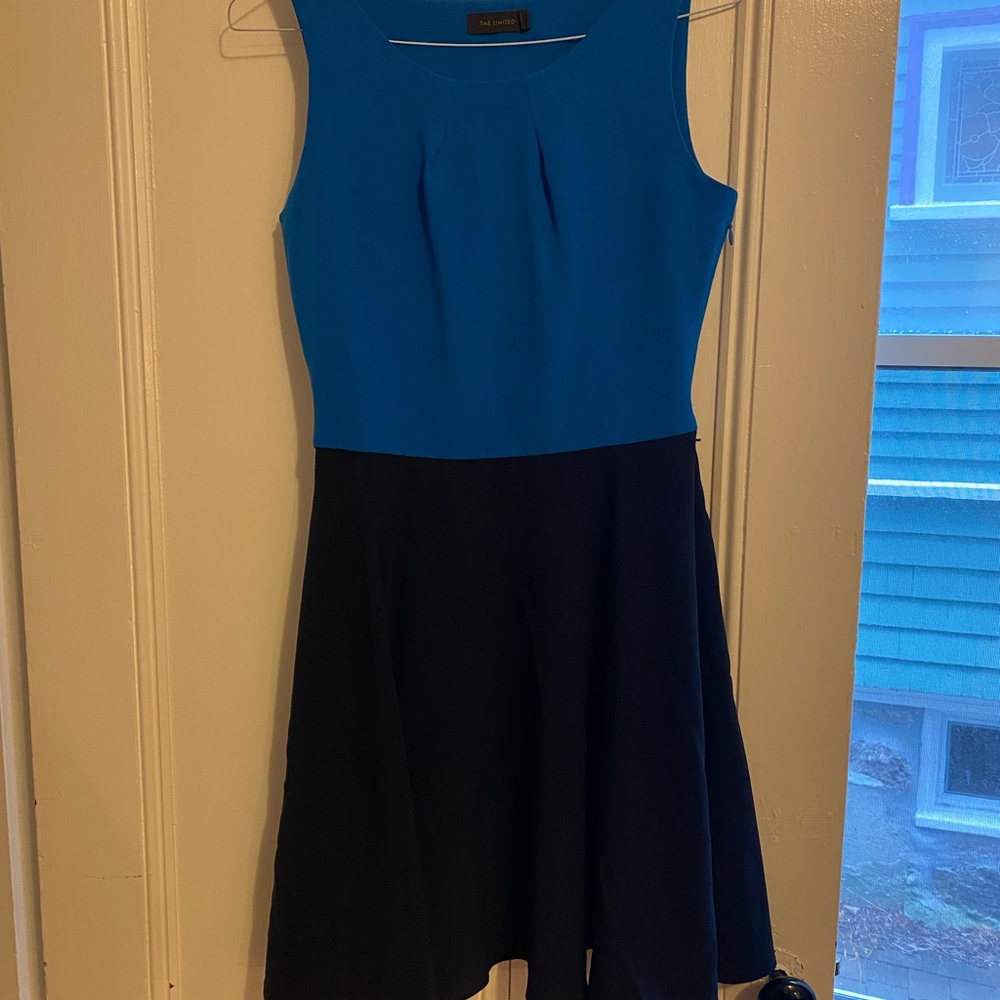 Elegant Blue and Navy Sleeveless Dress